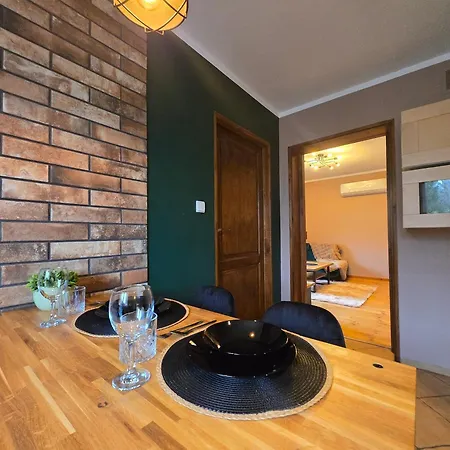 شقة Gniazdko Czarodzieja