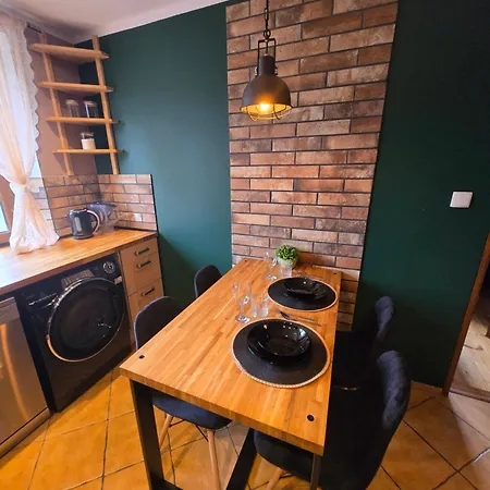 شقة Gniazdko Czarodzieja